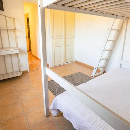 Bel Appartement, Terrasse, Piscine, Vue Sur Golf דירה סן-מקסים